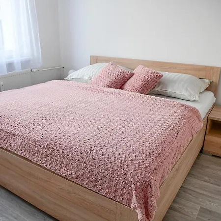 Apartamento Lydie Karolinka